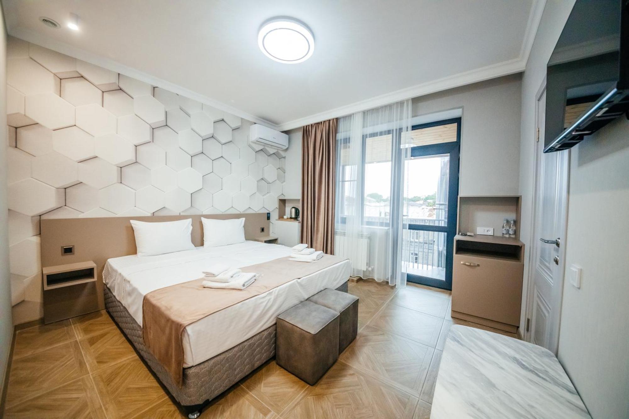 Chief Hotel Gjumri Eksteriør billede
